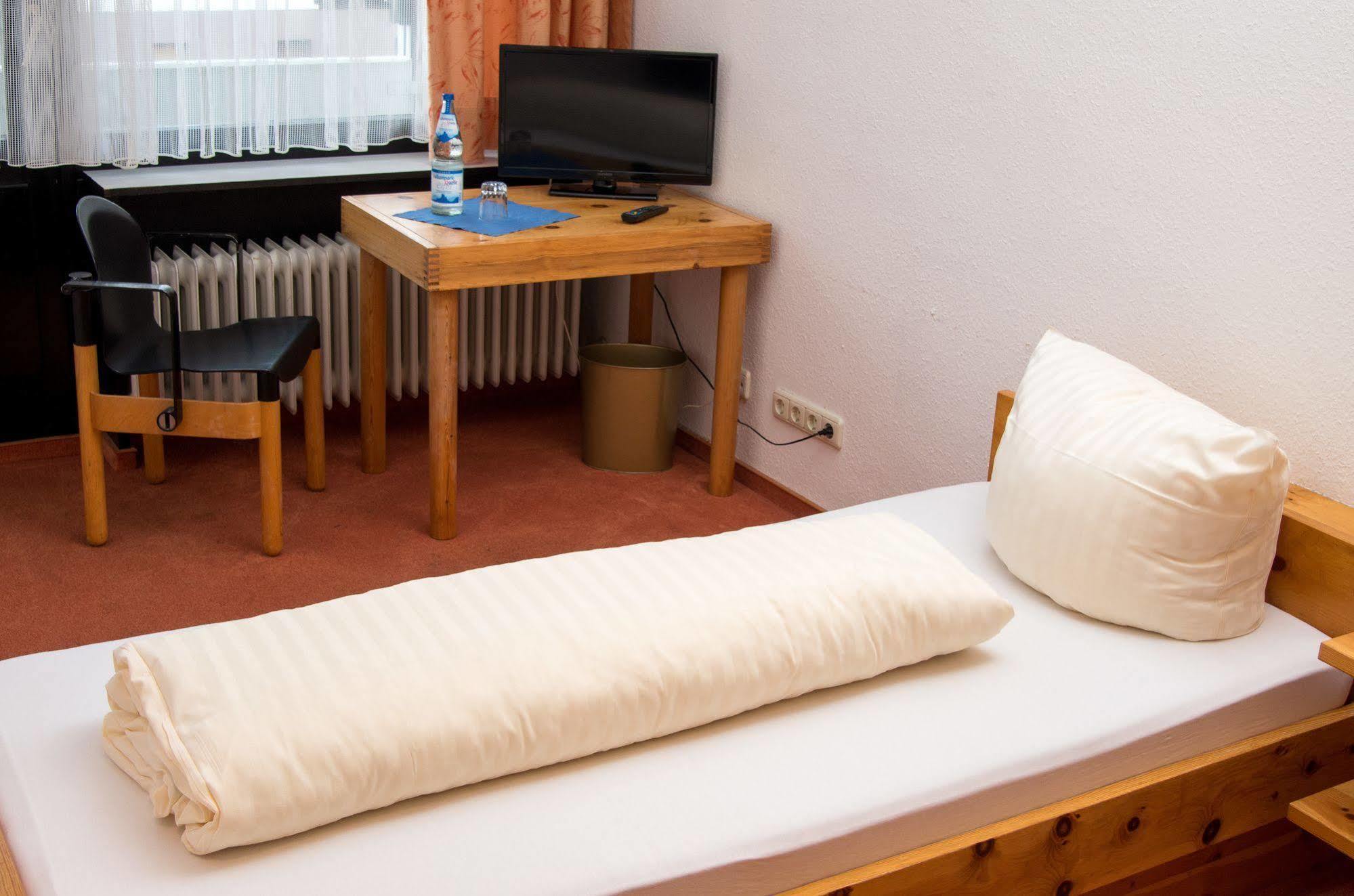 Landhotel Westerwald Ehlscheid Extérieur photo