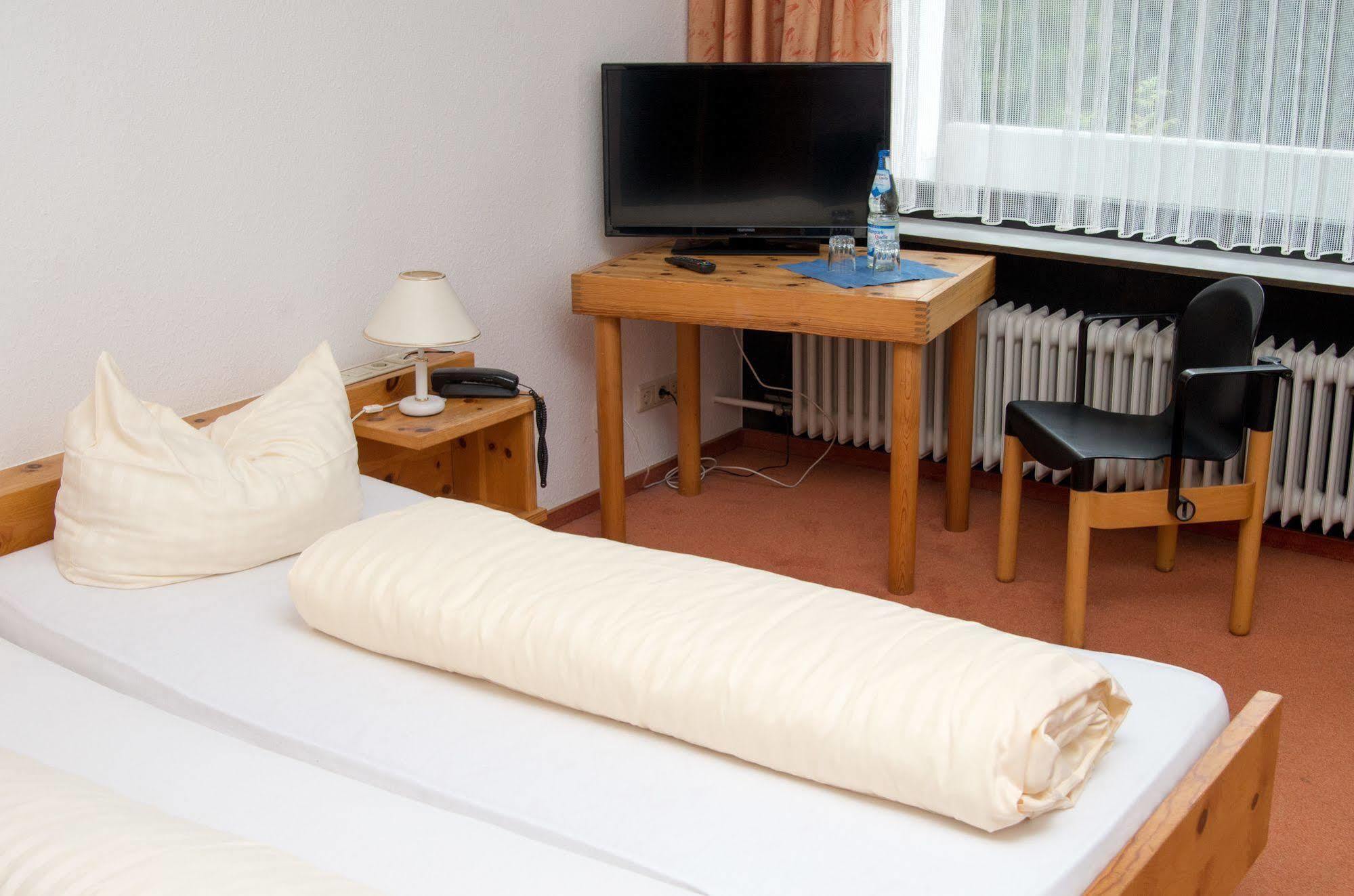 Landhotel Westerwald Ehlscheid Extérieur photo